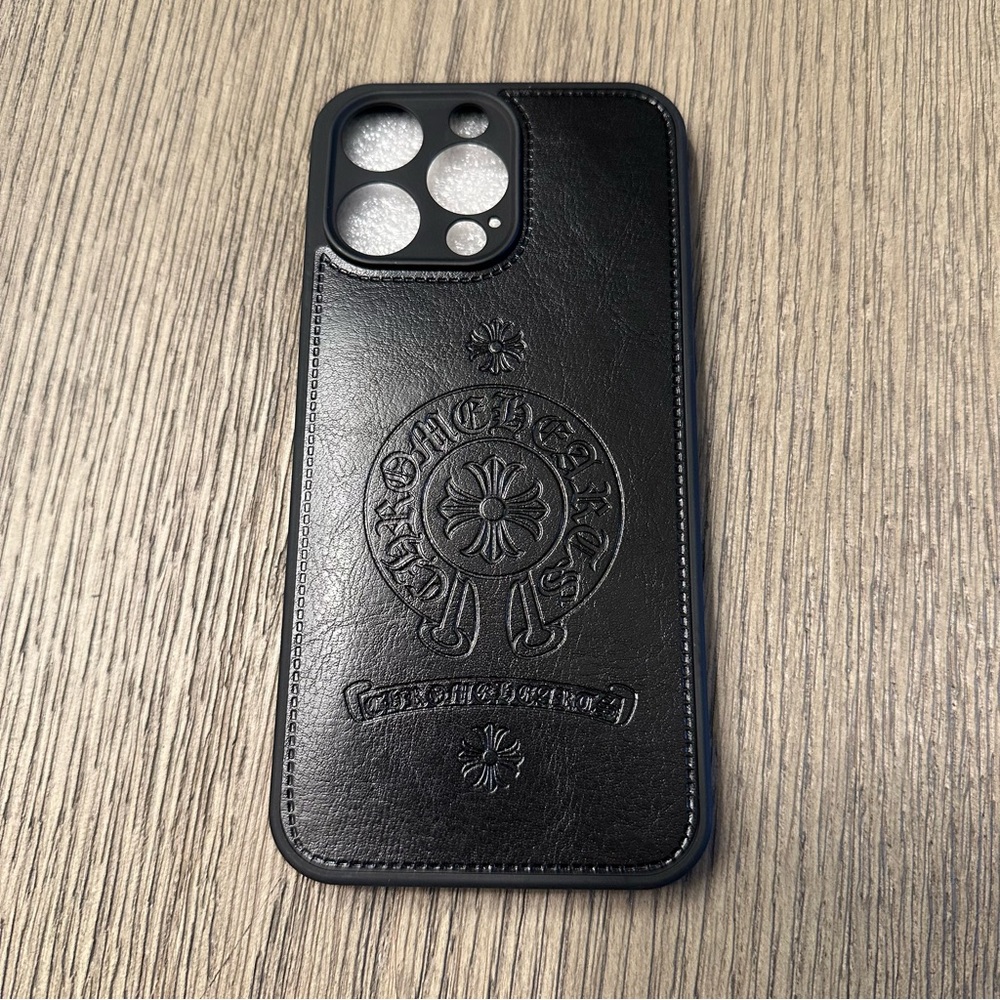 iPhone 15 Pro Max Black Chrome Heart Phone Case